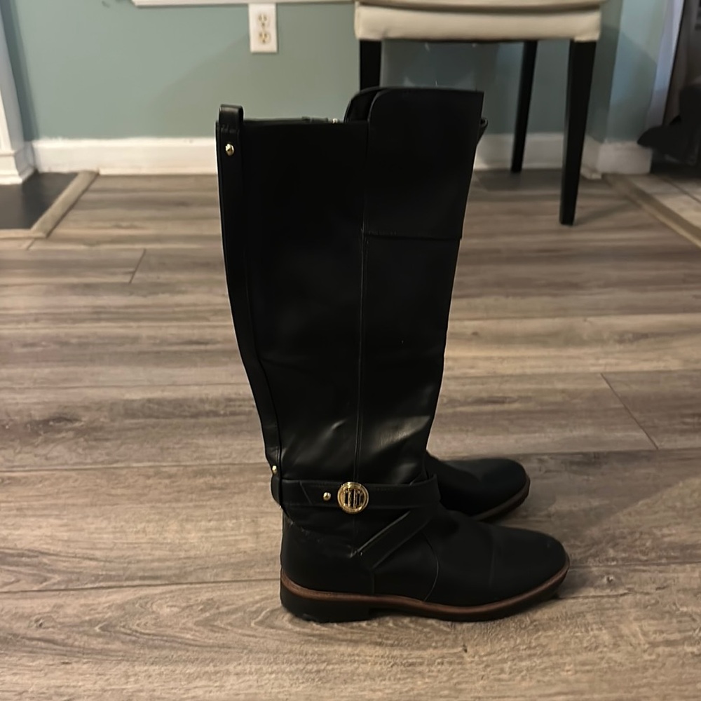 Black Knee-High Leather Boots